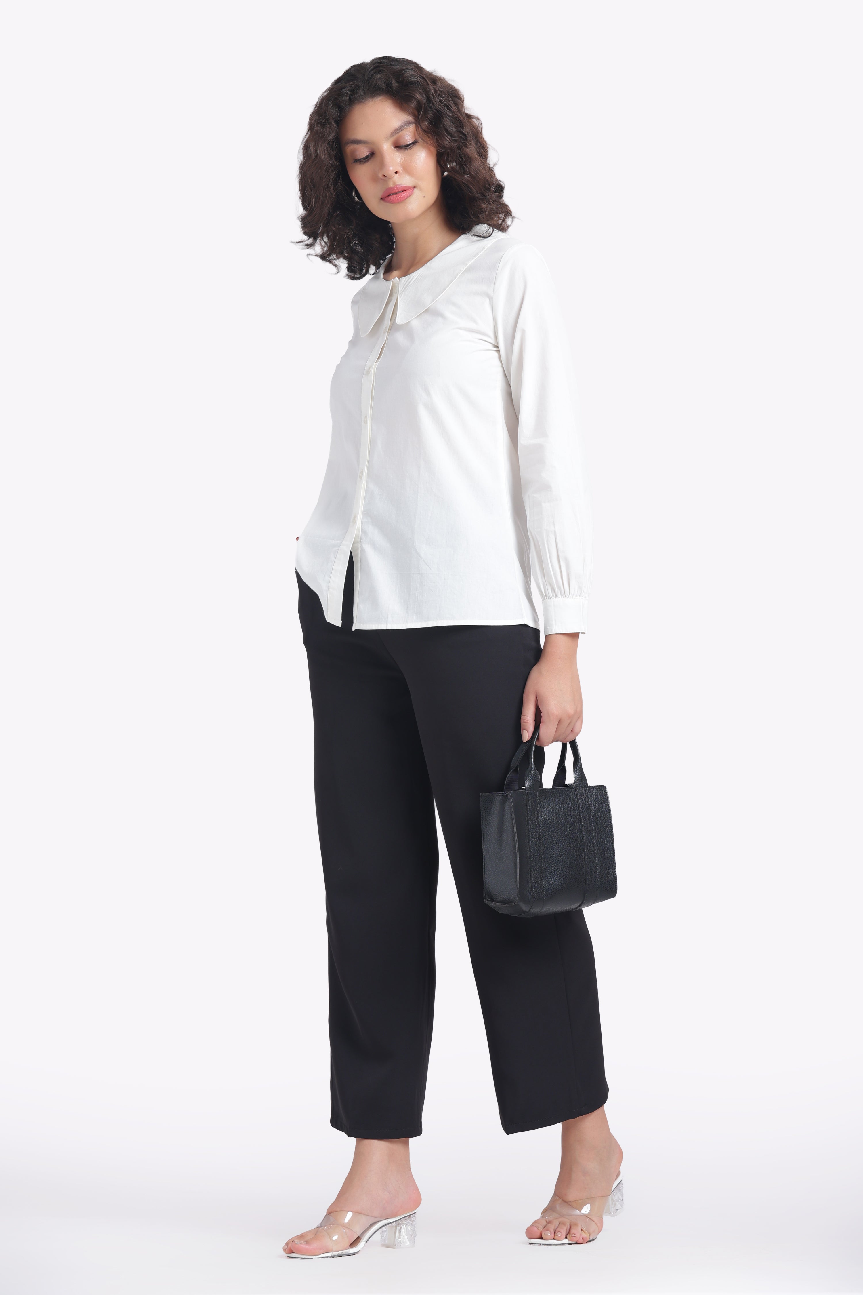 Merry- PureEase— Rounded Peter Pan Cotton Poplin