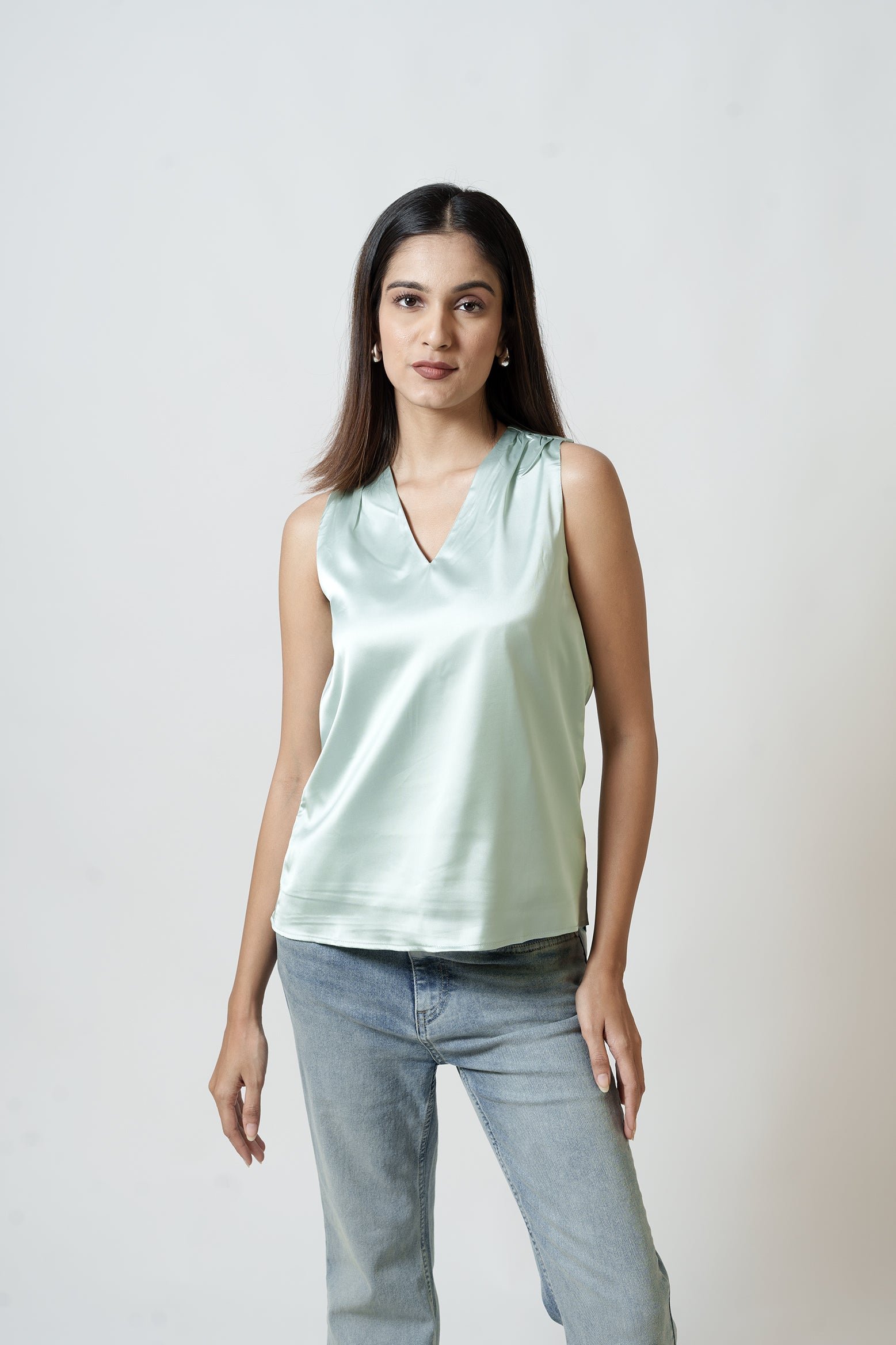 Satin Tank Top(V Neck, green)