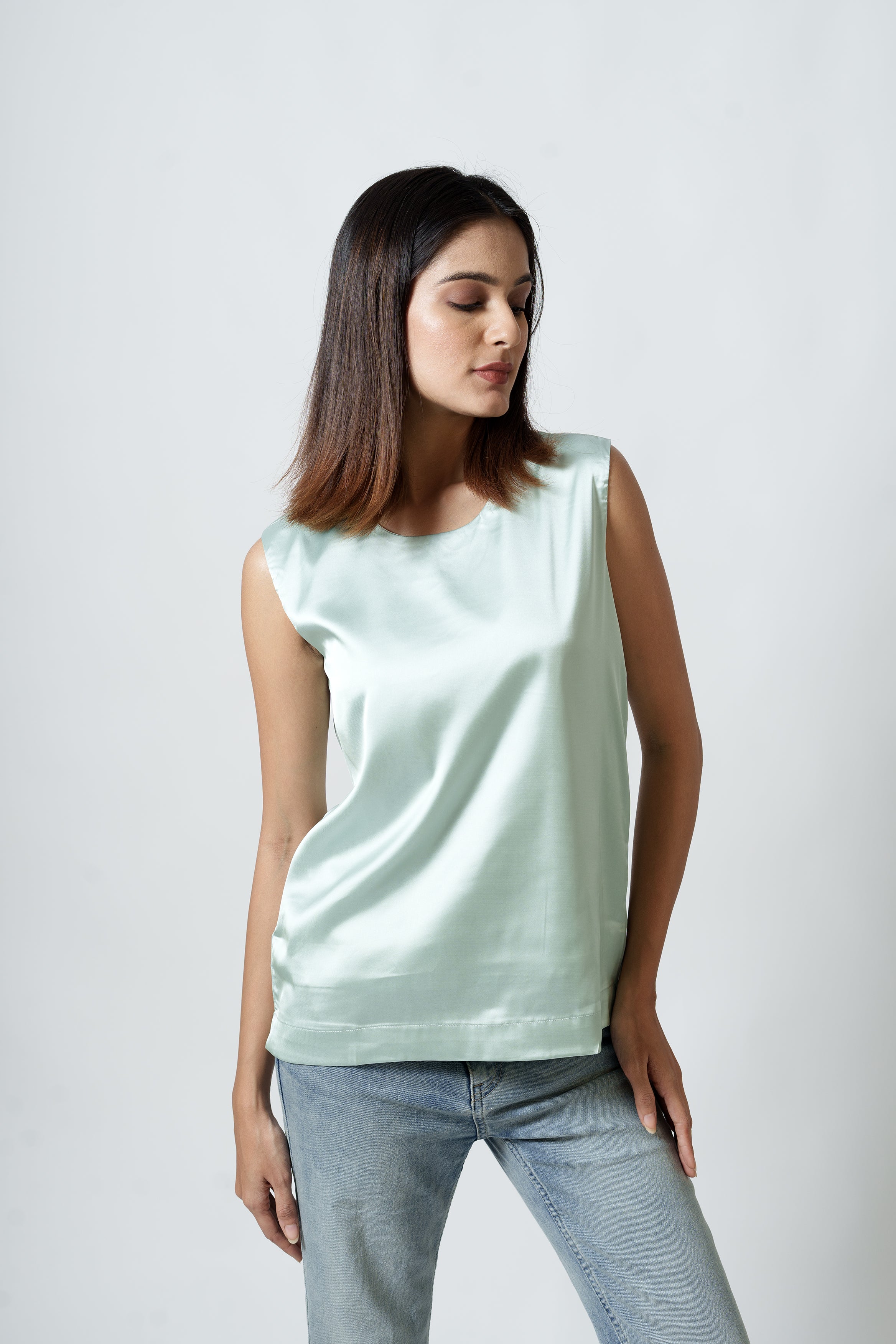Satin Tank Top(U Neck, green)