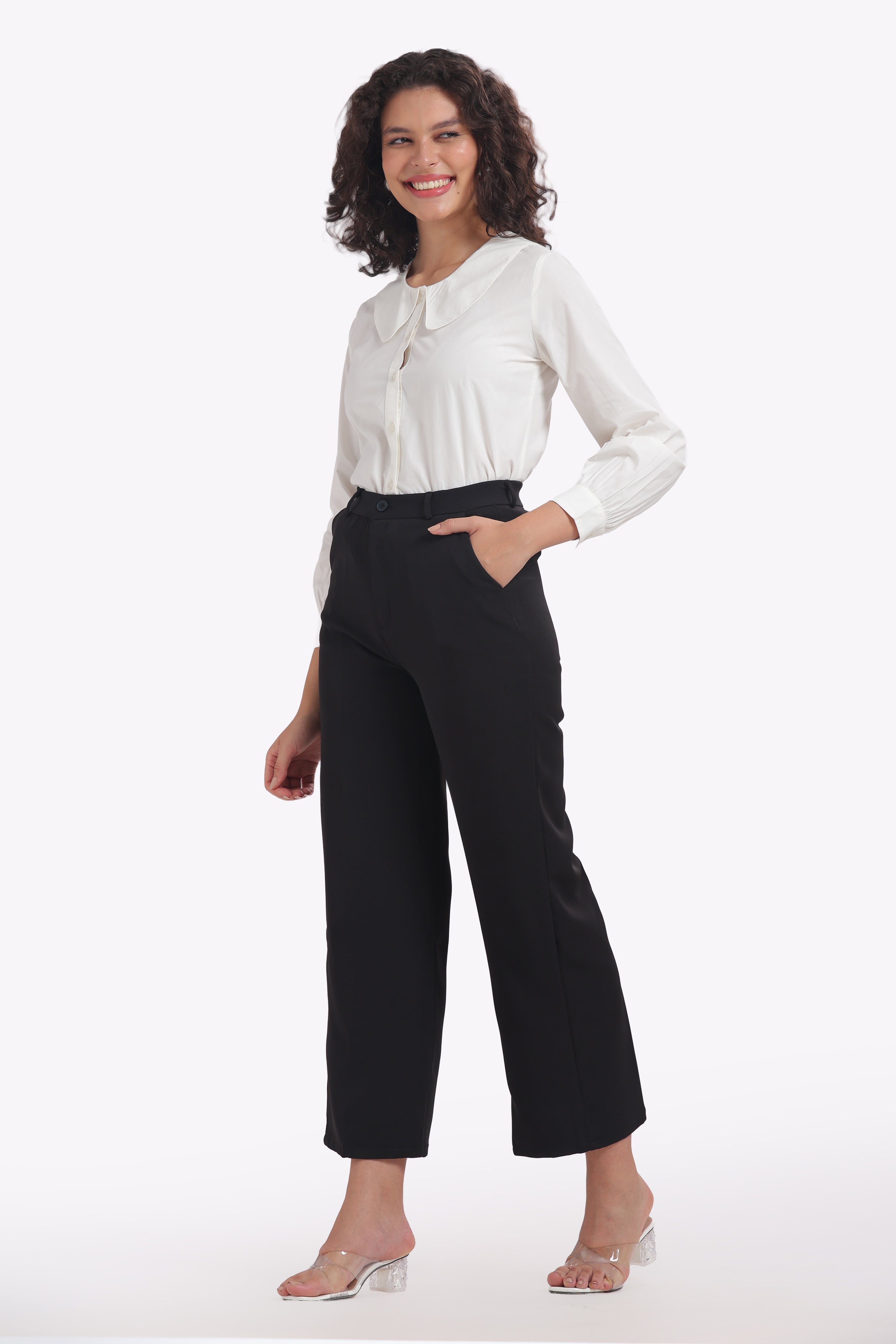 Merry- PureEase— Rounded Peter Pan Cotton Poplin
